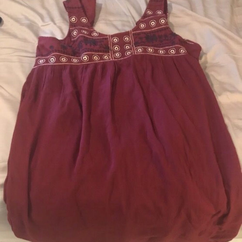 Cupio Burgundy Dress